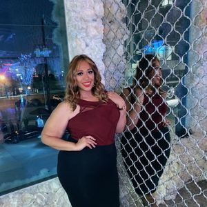 Meet your Posher, Pamela